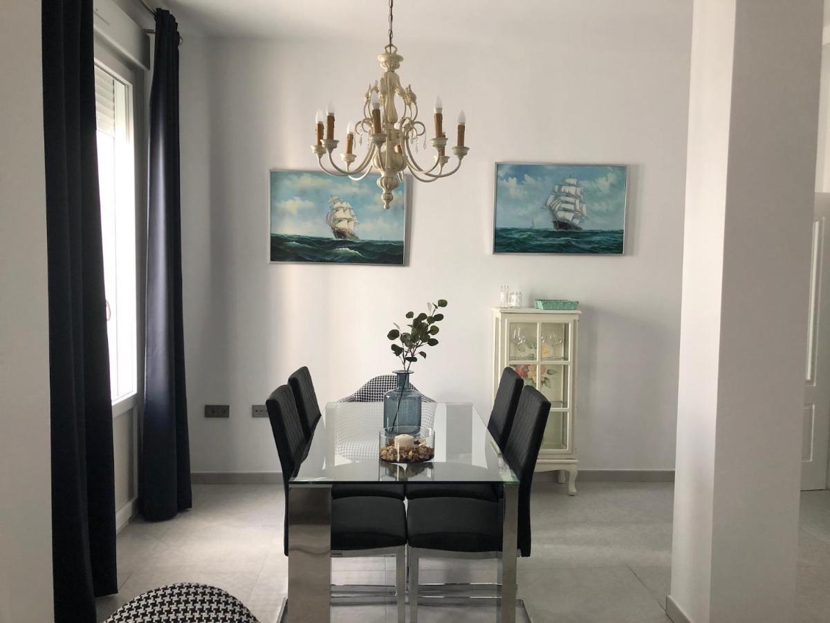 Piso Deluxe En Pleno Centro - San Juan 39 Apartment ซันลูการ์เดบาร์ราเมดา ภายนอก รูปภาพ
